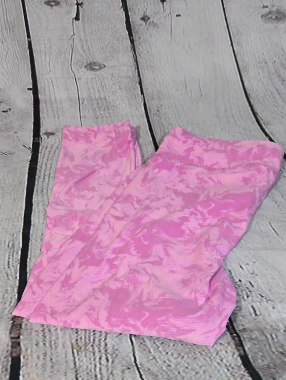Time and Tru Pink Marble-Print Leggings